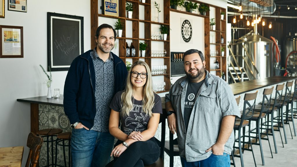 L’attribut alt de cette image est vide, son nom de fichier est Tire-Shack-CREW-e1600445371411-1024x576-1.jpg.